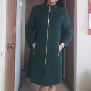 tahari coat